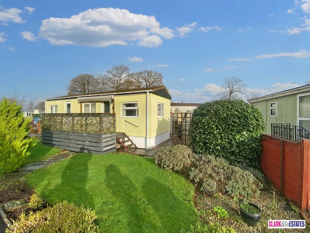 Main image of property: Second Avenue, Newport Park
