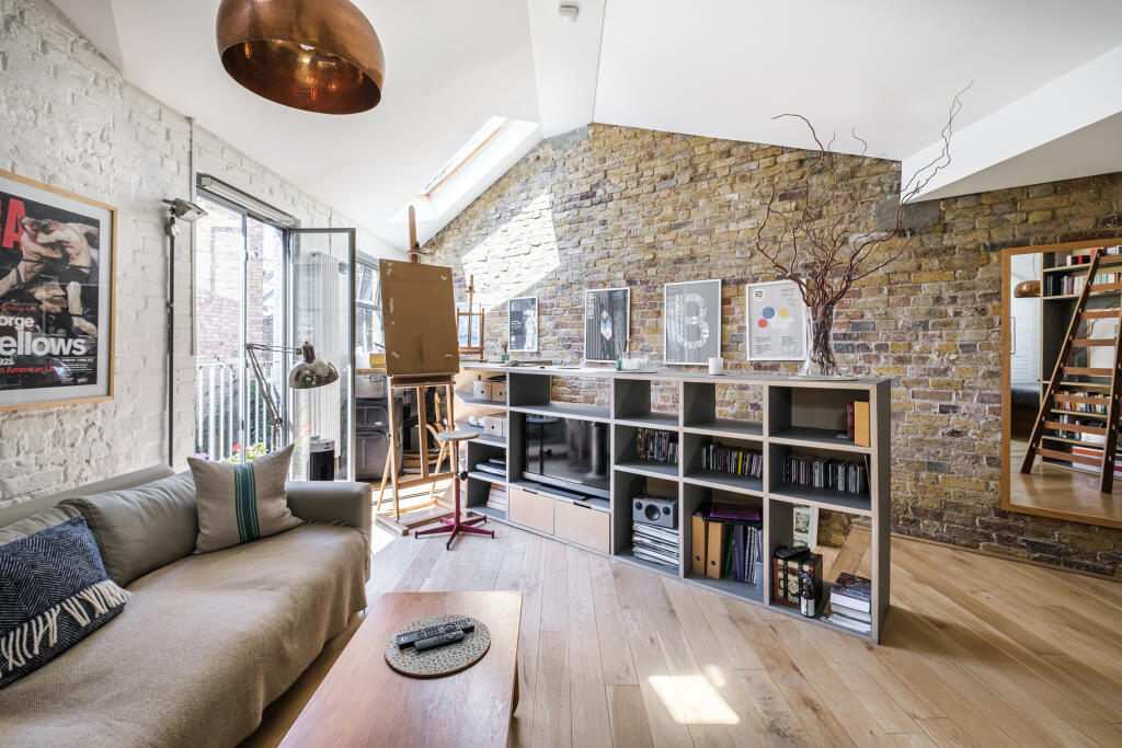 Main image of property: Providence Yard, Shoreditch, E2