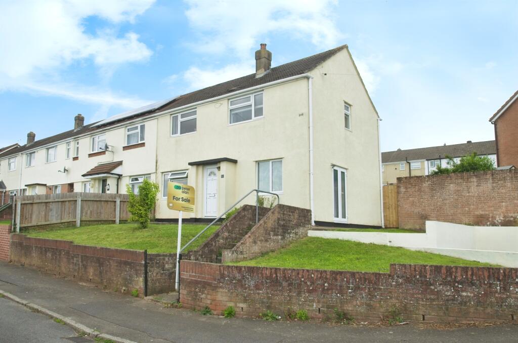 Main image of property: Raglan Way, Bulwark, CHEPSTOW