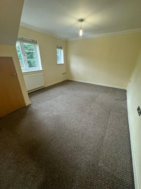 Main image of property: Grove Road, Luton, Bedfordshire, LU1