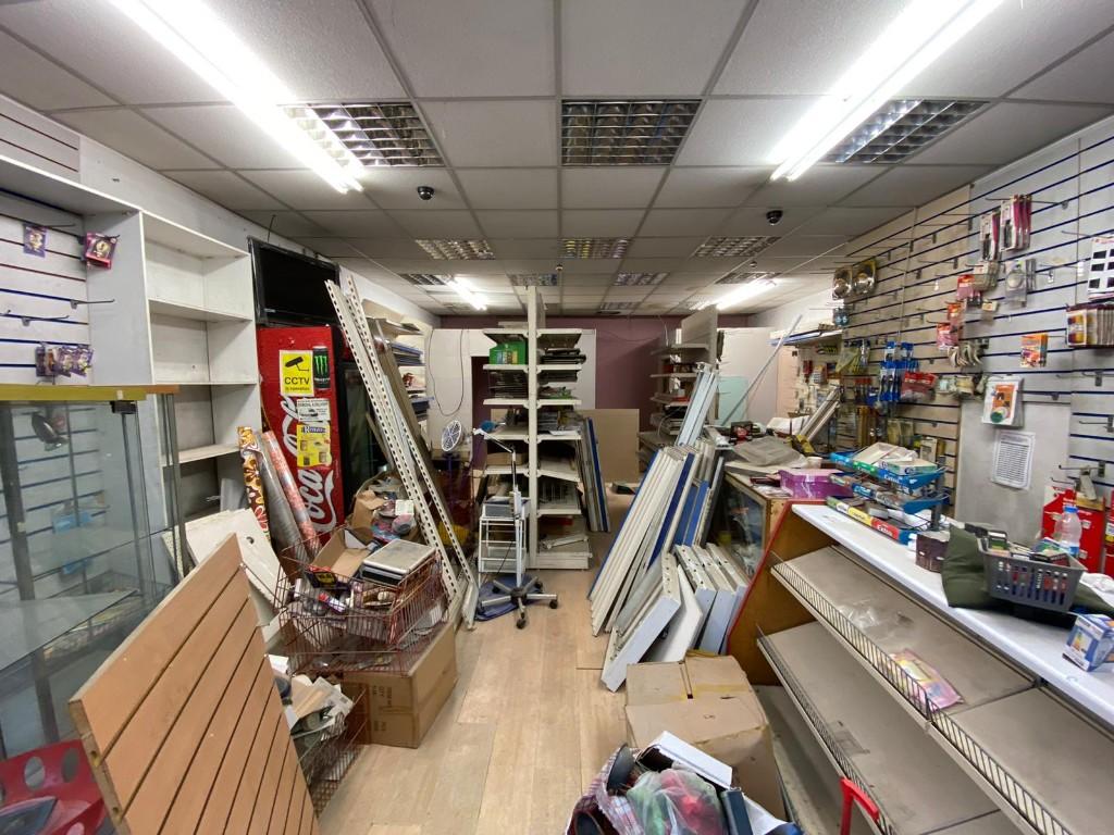 High street retail property for rent in Seven Sisters Road, London, N15