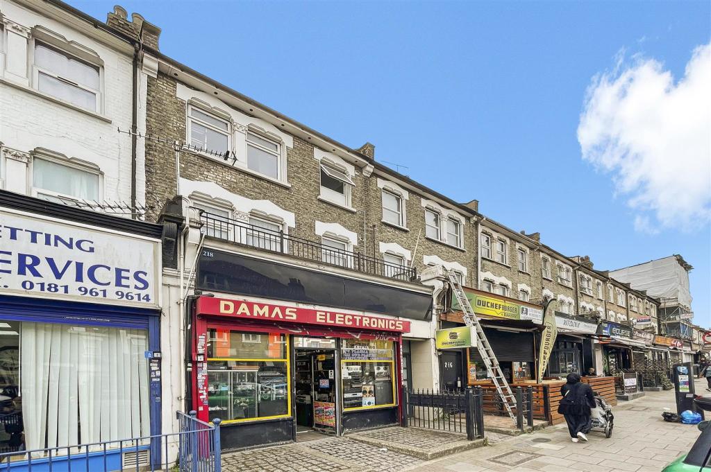 5 bedroom property for sale in High Street Harlesden NW10