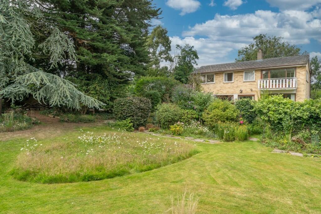 Main image of property: Hall Drive, Oulton Broad 