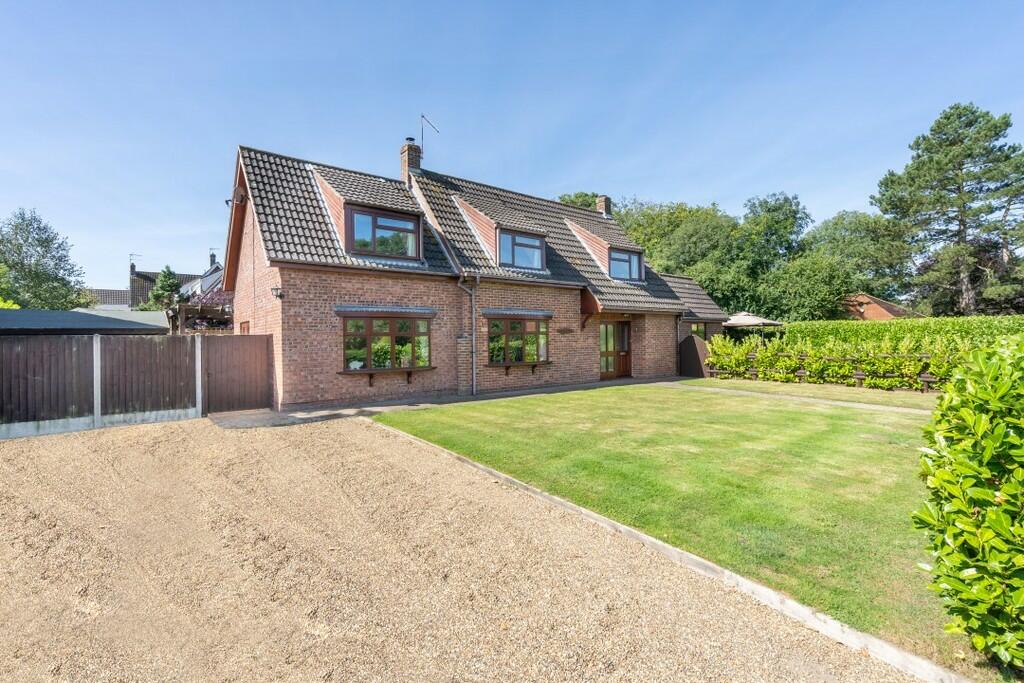 Main image of property: Thorpe Road, Haddiscoe