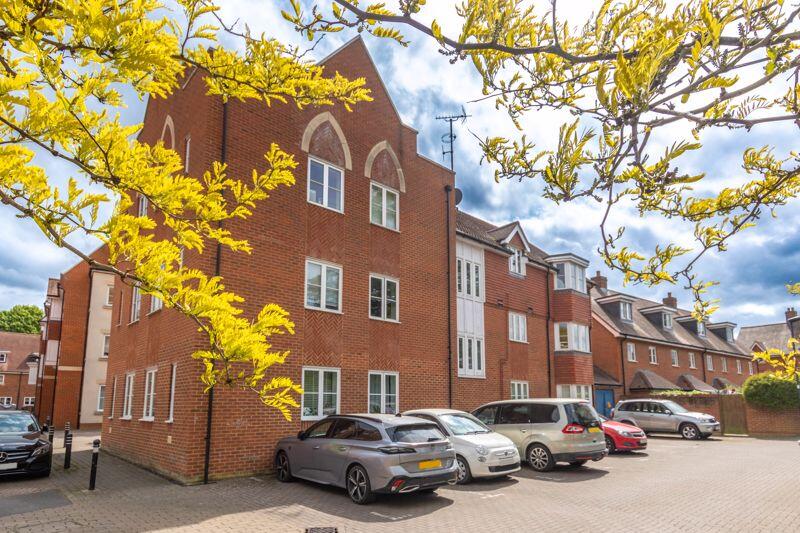 Main image of property: St. Mary's, Wantage