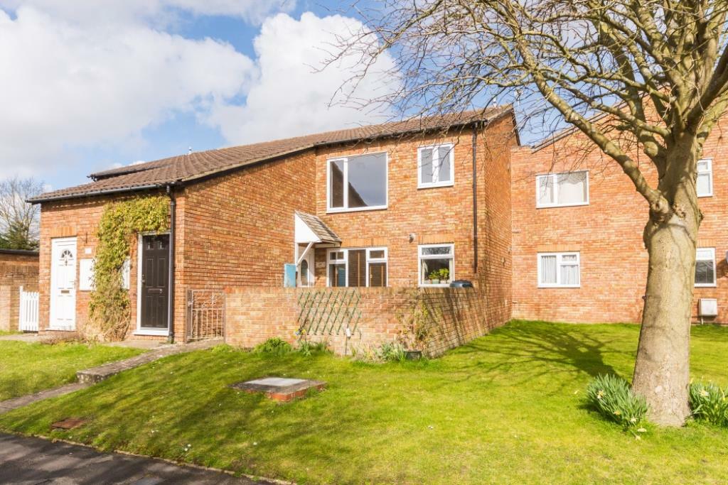 Main image of property: Sadlers Court, Abingdon