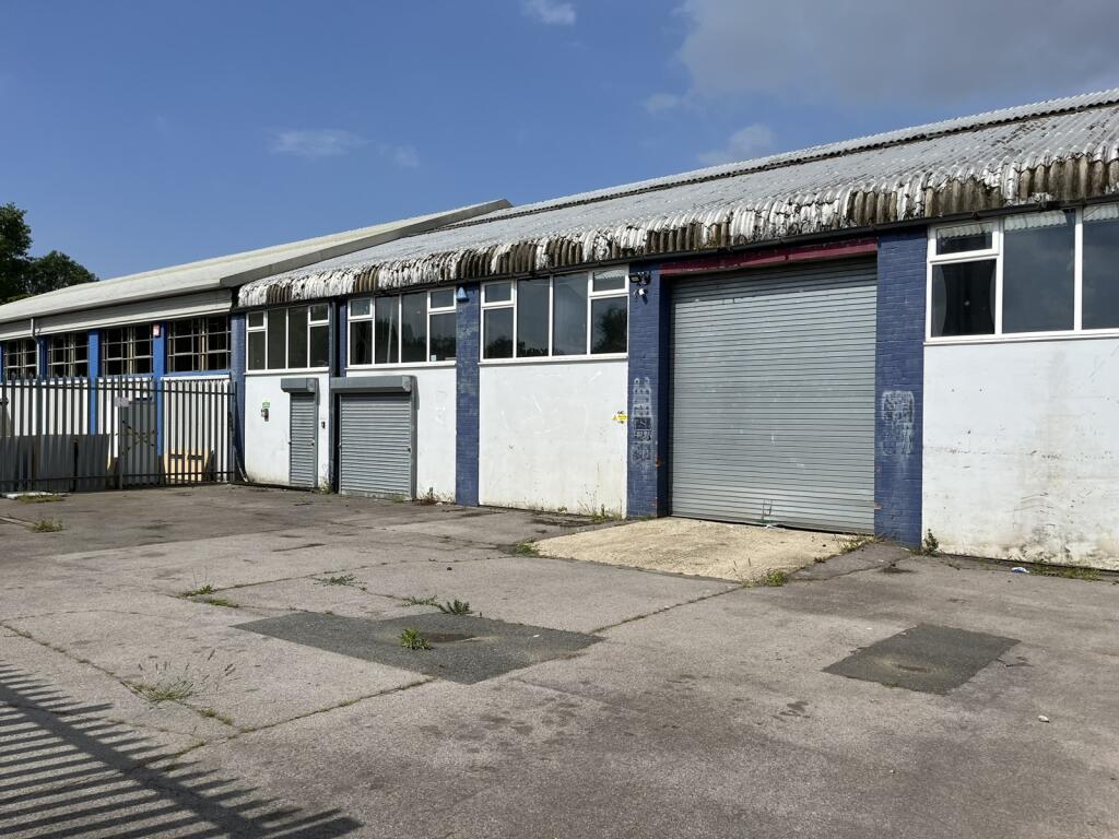Main image of property: A5 Oak Park Industrial Estate Northarbour Road, Portsmouth, South East, PO6 3TJ