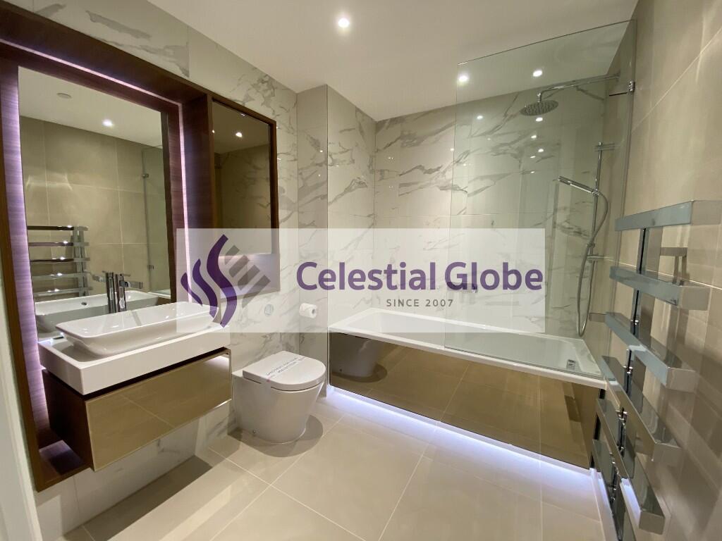 Main image of property: Piazza Walk, London, E1