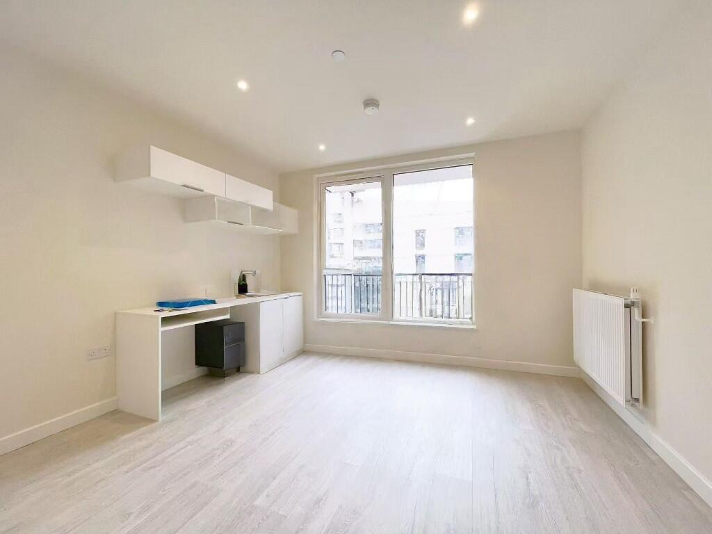 Main image of property: 38 Eastman Village, Harrow View , Harrow