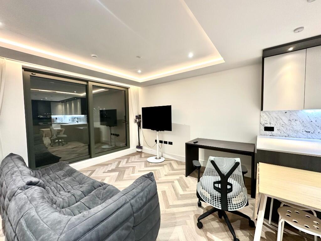 Main image of property: Southwark Bridge Road, London, SE1