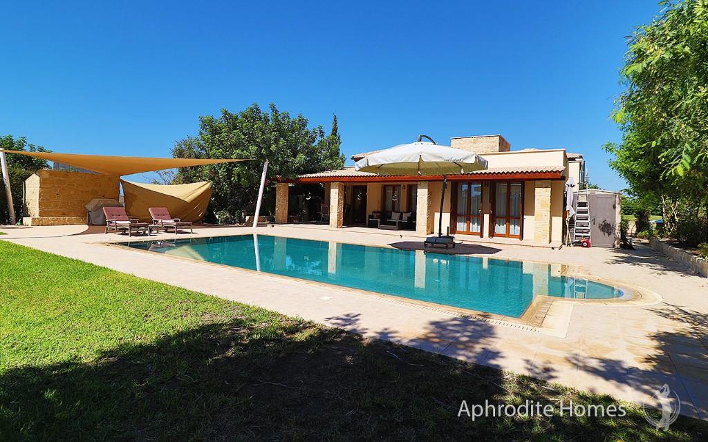 Detached Villa for sale in Aphrodite Hills, Paphos