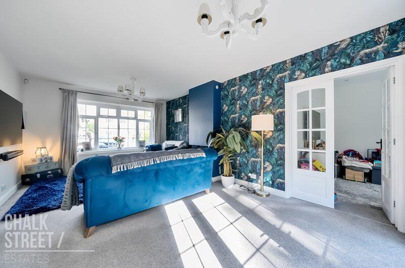 Additional property image - Granary Meadow, Wyatts Green, CM15