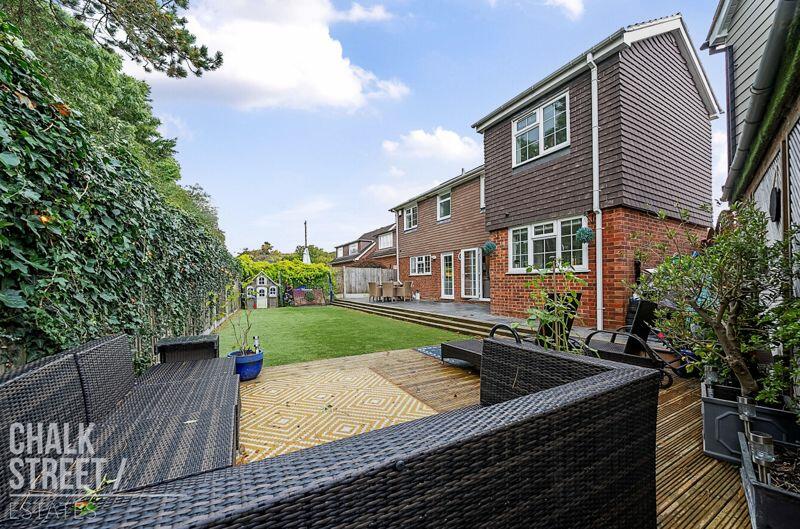 Additional property image - Granary Meadow, Wyatts Green, CM15