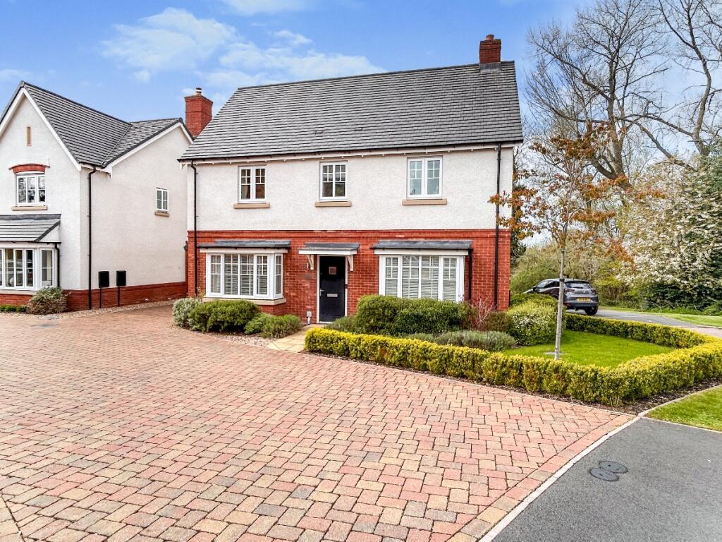 4 bedroom detached house for sale in Durrant Mews, Hagley, Stourbridge, DY9