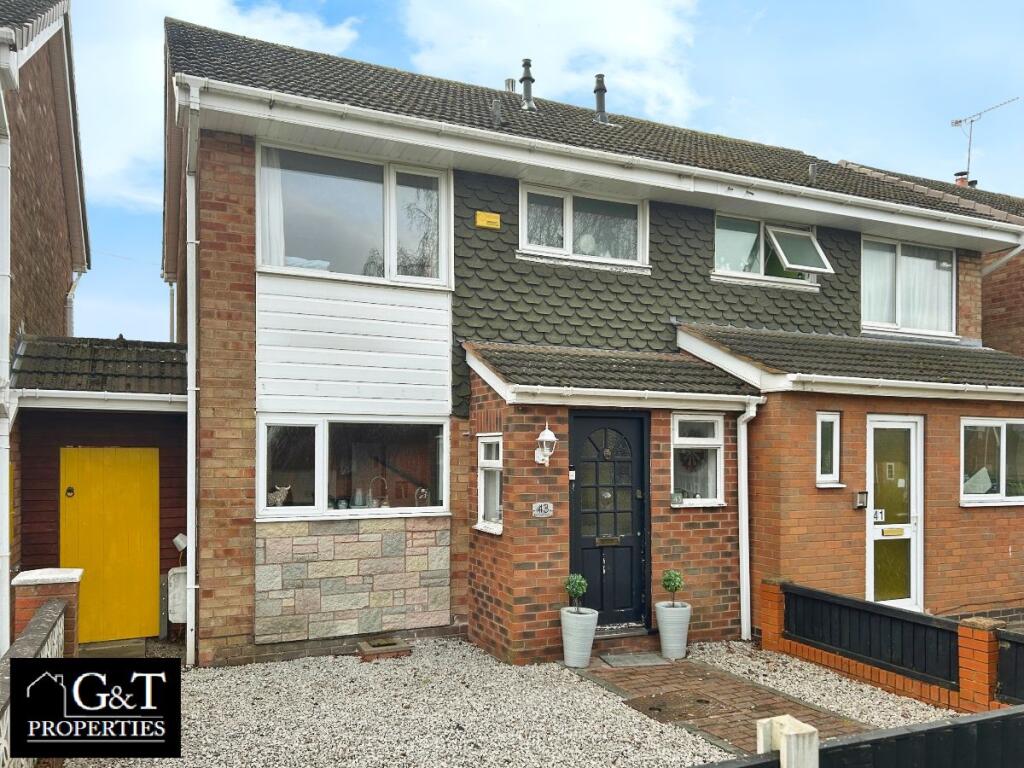 3 bedroom semi-detached house