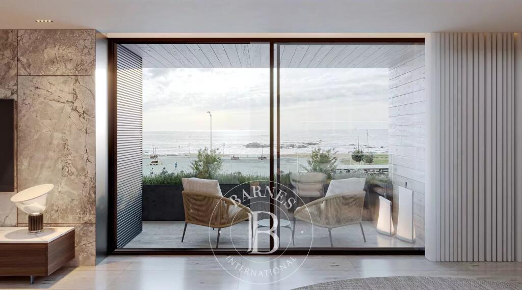 Main image of property: Oporto