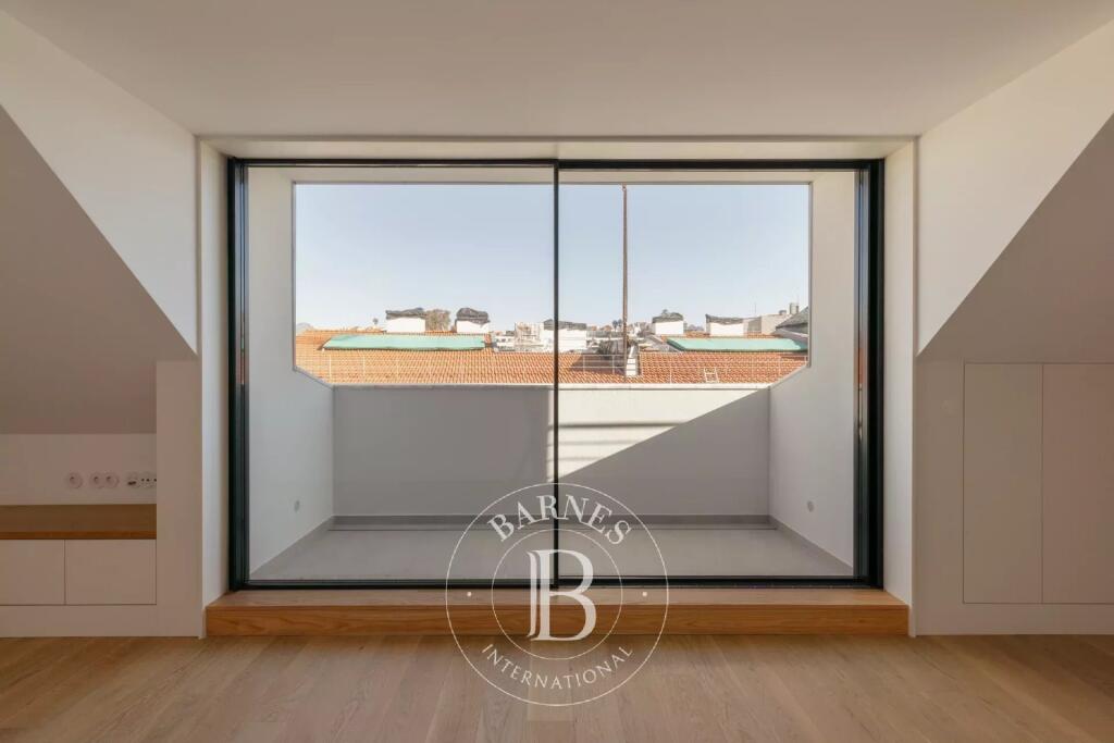Main image of property: Lisbon