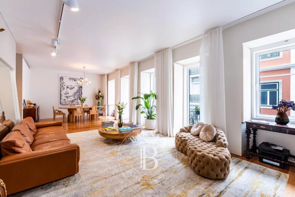 Main image of property: Lisbon, Lisbon