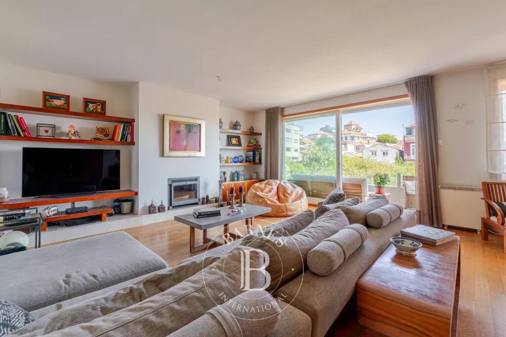 Main image of property: Oporto, Oporto