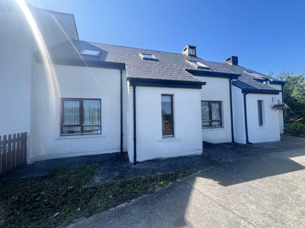 Main image of property: 8 Ceol Na Mara, Louisburgh, Westport