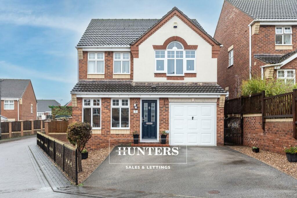 4 bedroom detached house for sale in 1, Canterbury Court, Pontefract