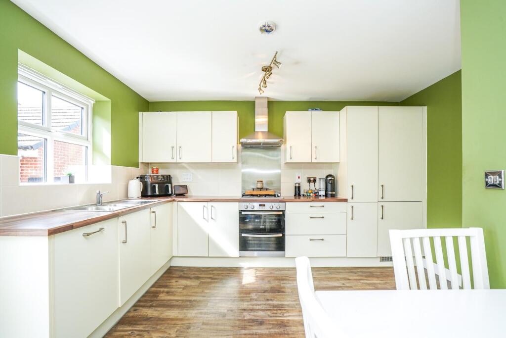 Main image of property: Netherwood Avenue, Castleford, West Yorkshire