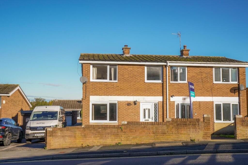 Main image of property: Carleton Glen, Pontefract