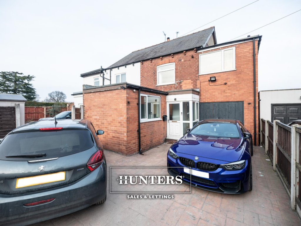 Main image of property: Featherstone, Pontefract