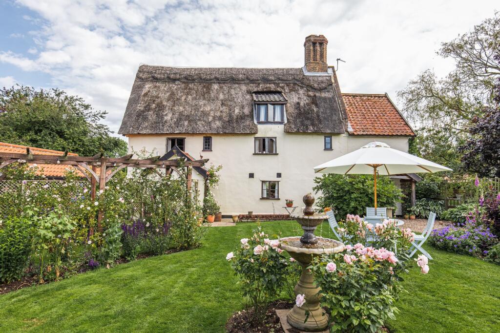 Main image of property: Wicklewood