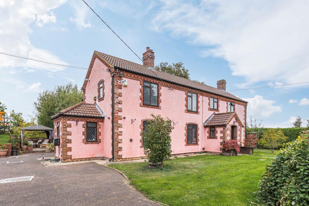 Main image of property: Stow Bedon