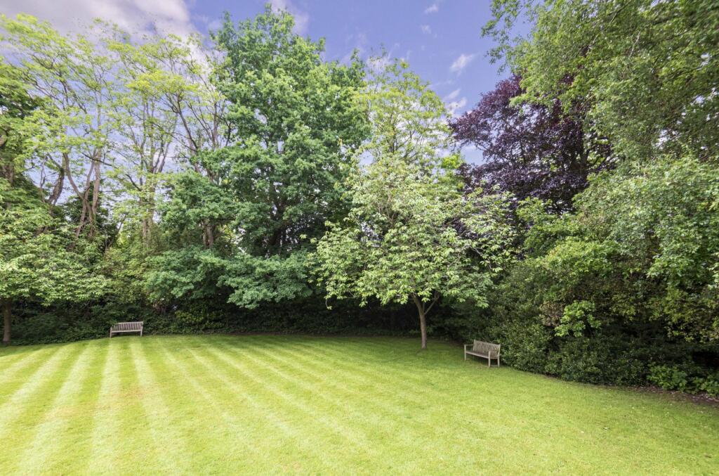 Additional property image - Kemnal Road, Chislehurst, BR7