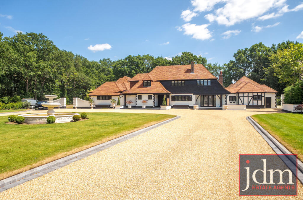 Main image of property: Park Avenue, Farnborough Park, Orpington, BR6