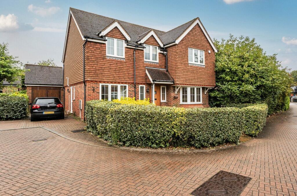 Main image of property: Wyvern Close, Orpington, BR6