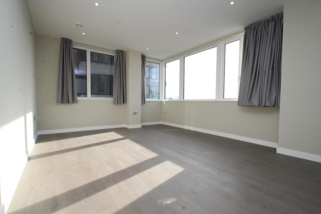 Additional property image - Broadway House, 3 High Street, Bromley, BR1
