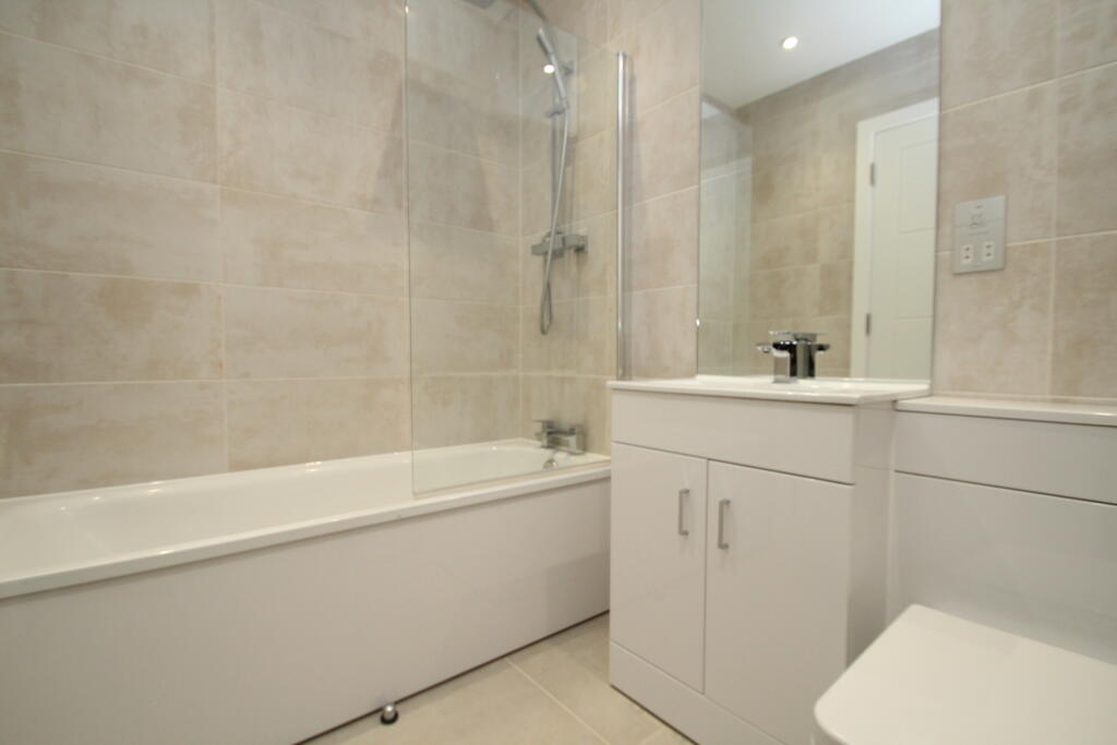Additional property image - Broadway House, 3 High Street, Bromley, BR1
