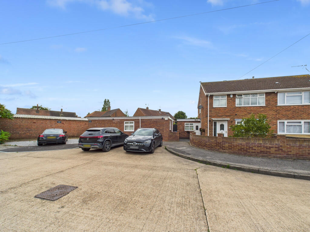 Main image of property: Sandy Point,  Hull, HU11