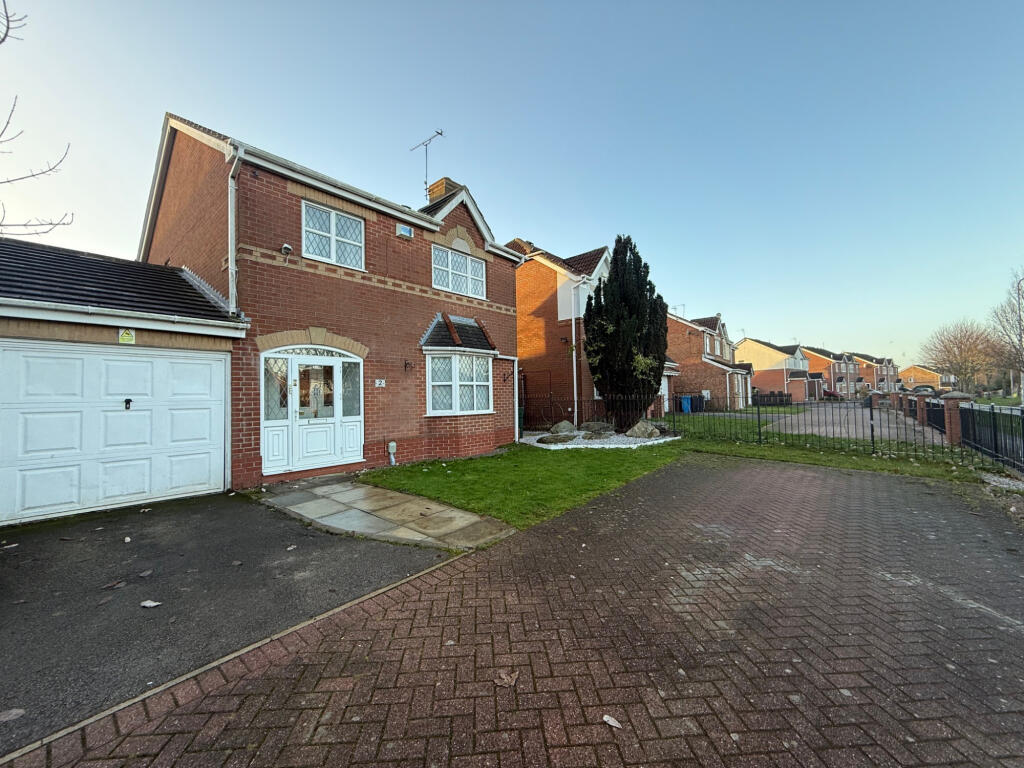 Main image of property: Helm Drive, Hull, Yorkshire, HU9
