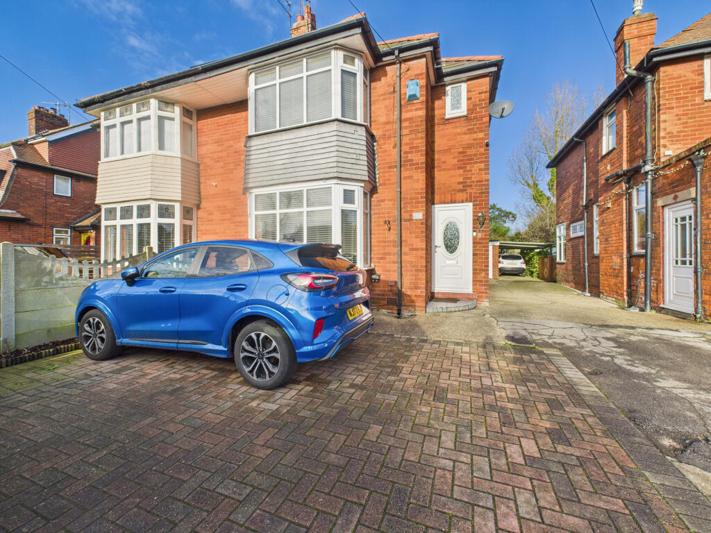 Main image of property: Holderness Road,  Hull, HU8