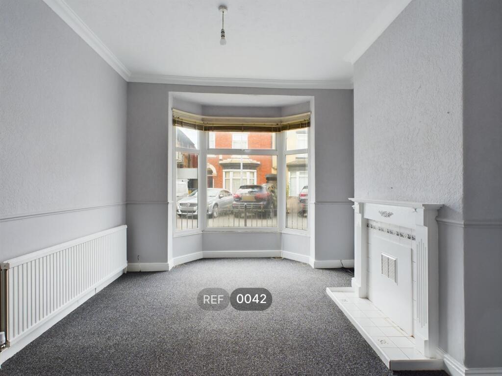 Main image of property: 4 Severn Street, HU8 8TG
