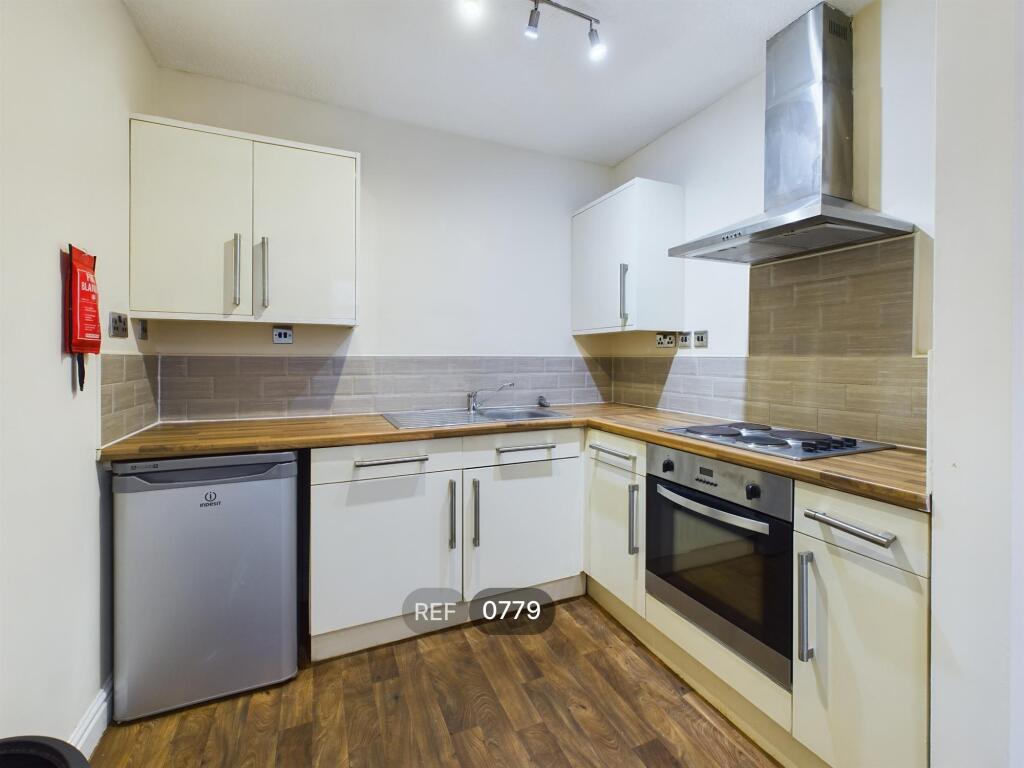 Main image of property: Anchor Court, Anlaby Road, HU3 2PB