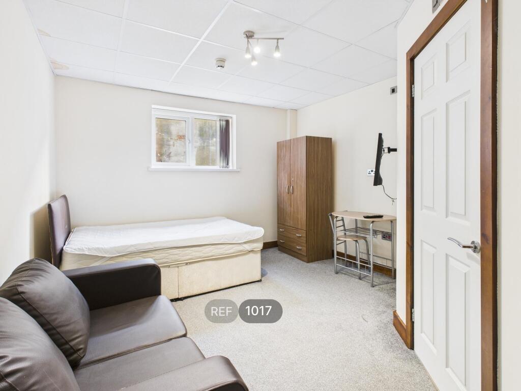 Main image of property: Anchor House, Anlaby Road, HU3 2PB