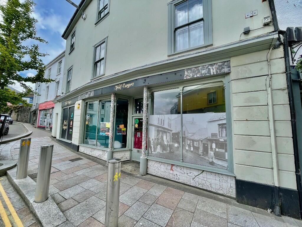 Main image of property: Leasehold Fast Food Takeaway, 2-4 Bodmin Road, St. Austell, Cornwall, PL25 5AE