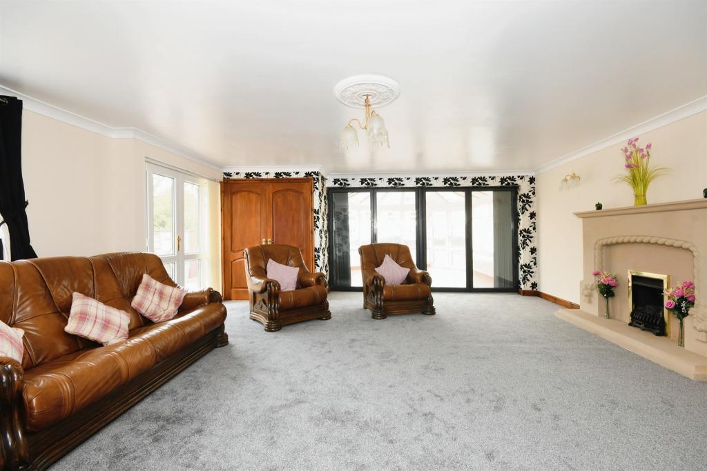 Land for sale in Shuttlewood Road, Bolsover, Chesterfield, S44