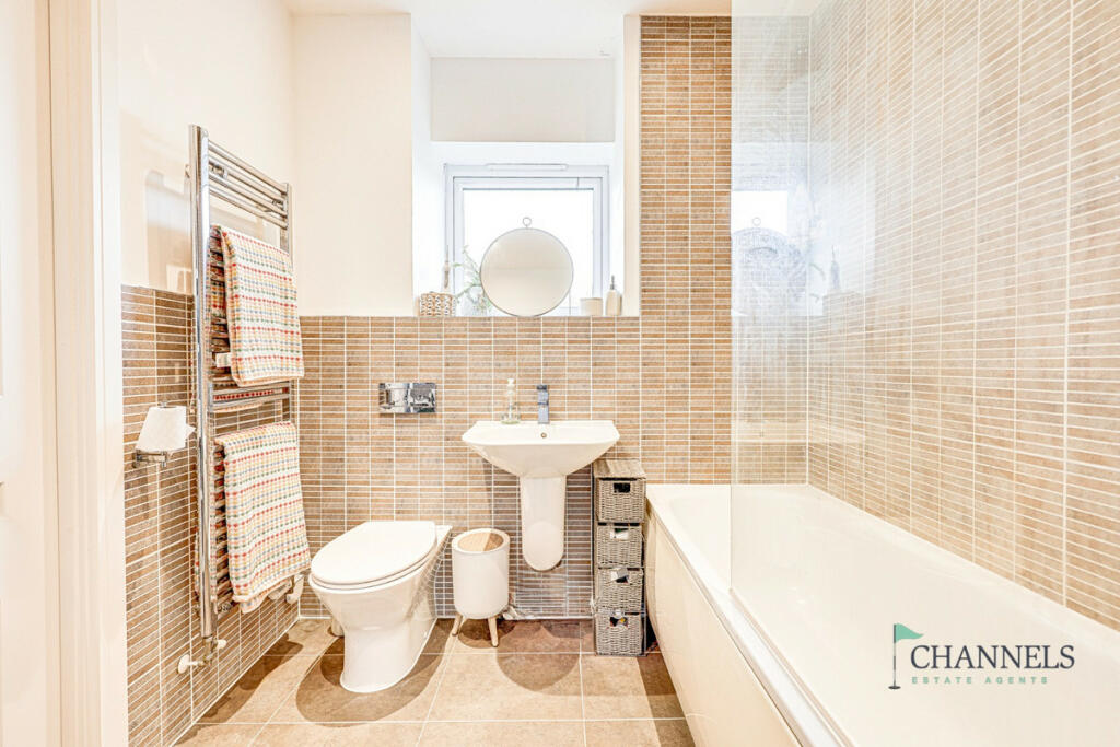 Additional property image - Brassie Wood, Chelmsford, CM3 3