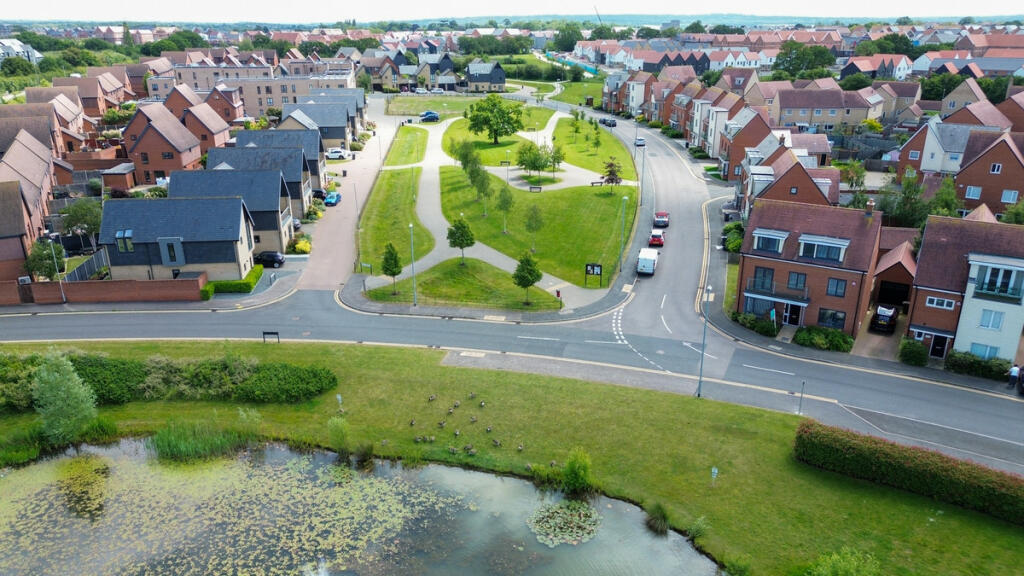 Additional property image - Brassie Wood, Chelmsford, CM3 3