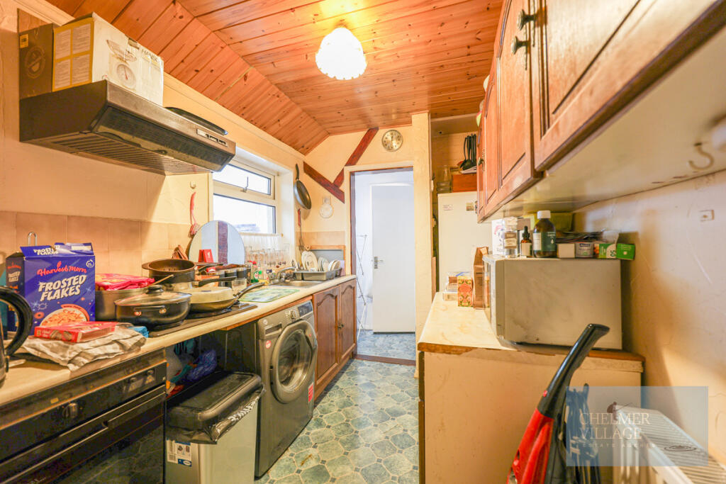 Additional property image - Storms Way, Chelmsford, CM2 6