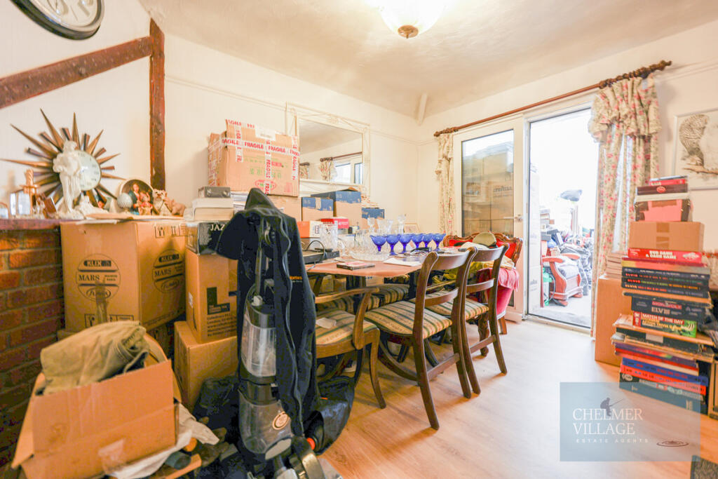 Additional property image - Storms Way, Chelmsford, CM2 6