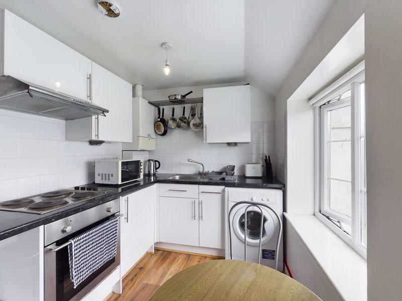 2 bedroom flat for sale in Bread Street, Penzance, TR18