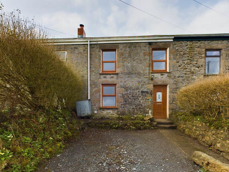 2 bedroom terraced house for sale in Troon, Camborne Countryside