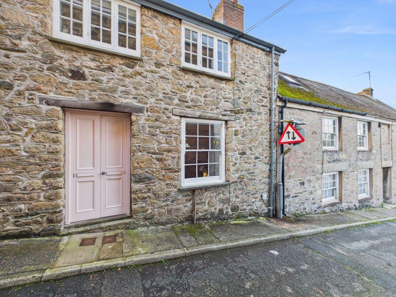 Main image of property: New Street, Penryn - Character cottage